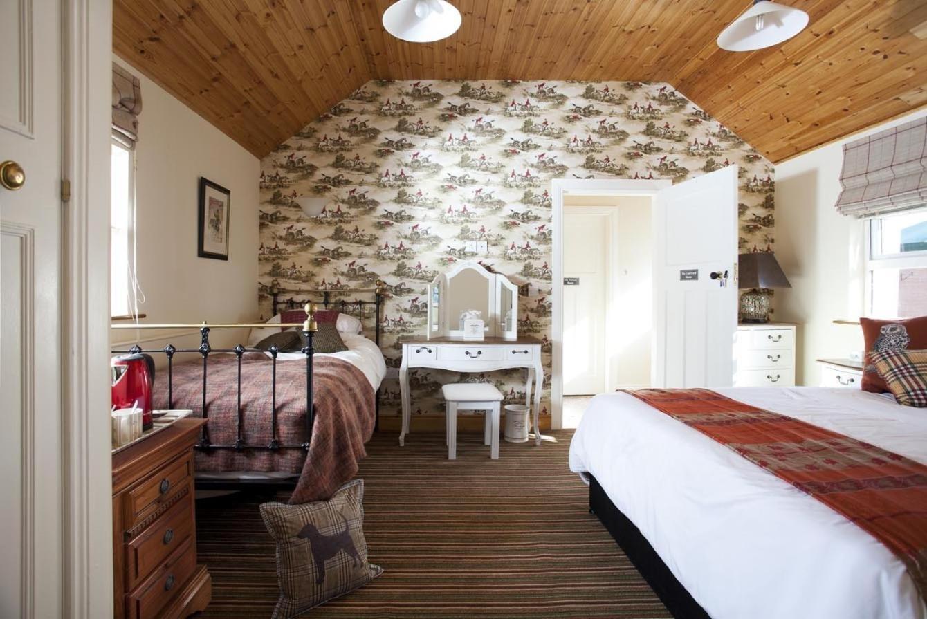 Lisnacurran Bed & Breakfast Hillsborough Bagian luar foto